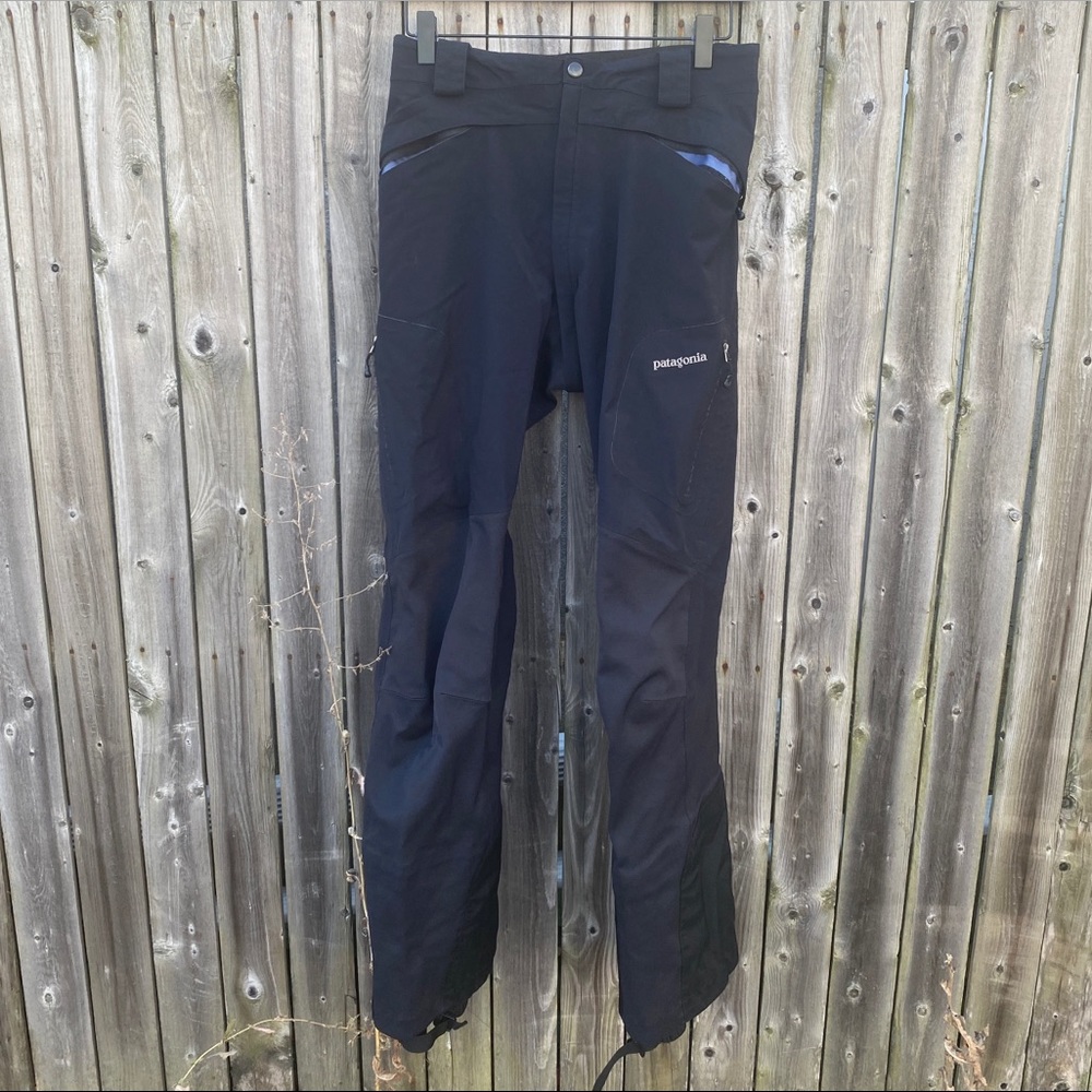 Patagonia Snowpants Insulated super warm lots of pockets